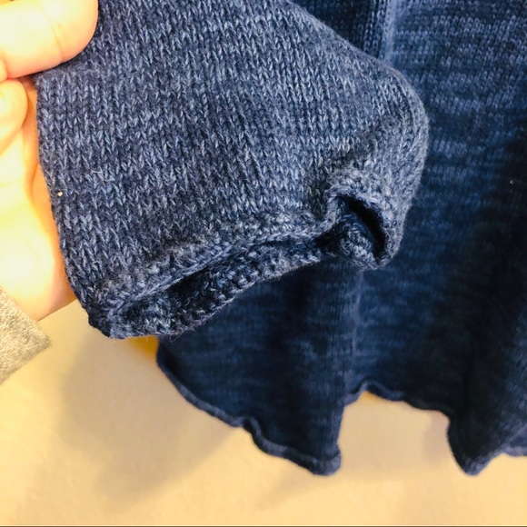 Blue American Flag Knitted Sweater EUC - Picture 5 of 6